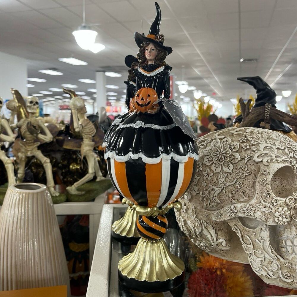 Bella Lux Halloween Witch Topiary Style Figurine on Pedestal w Pumpkin